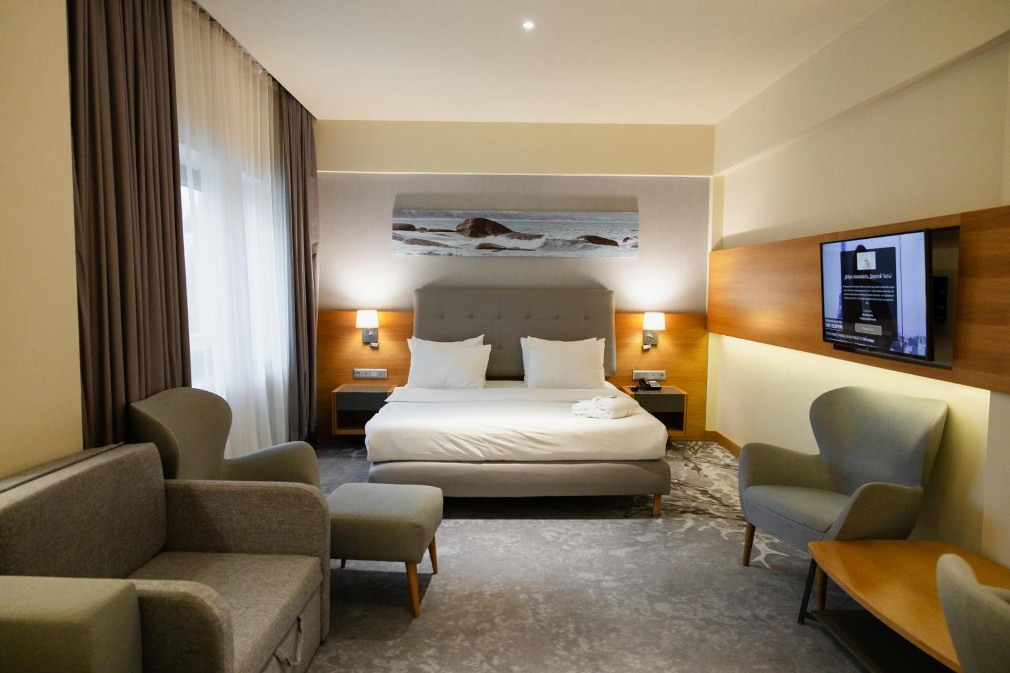 Holiday Inn - Aktau - Seaside By Ihg Екстериор снимка